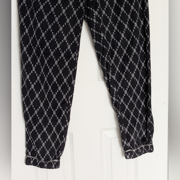 Kensie Women's (Medium) Black/ Gray/Silver Fleece Pajama Bottoms/Pants w/Pockets - Picture 4 of 14